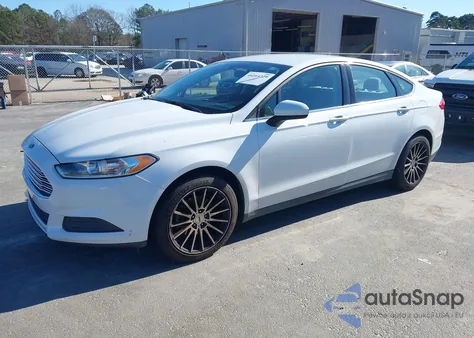 2016 Ford Fusion S из США, поврежденный, VIN 3FA6P0G72GR375641